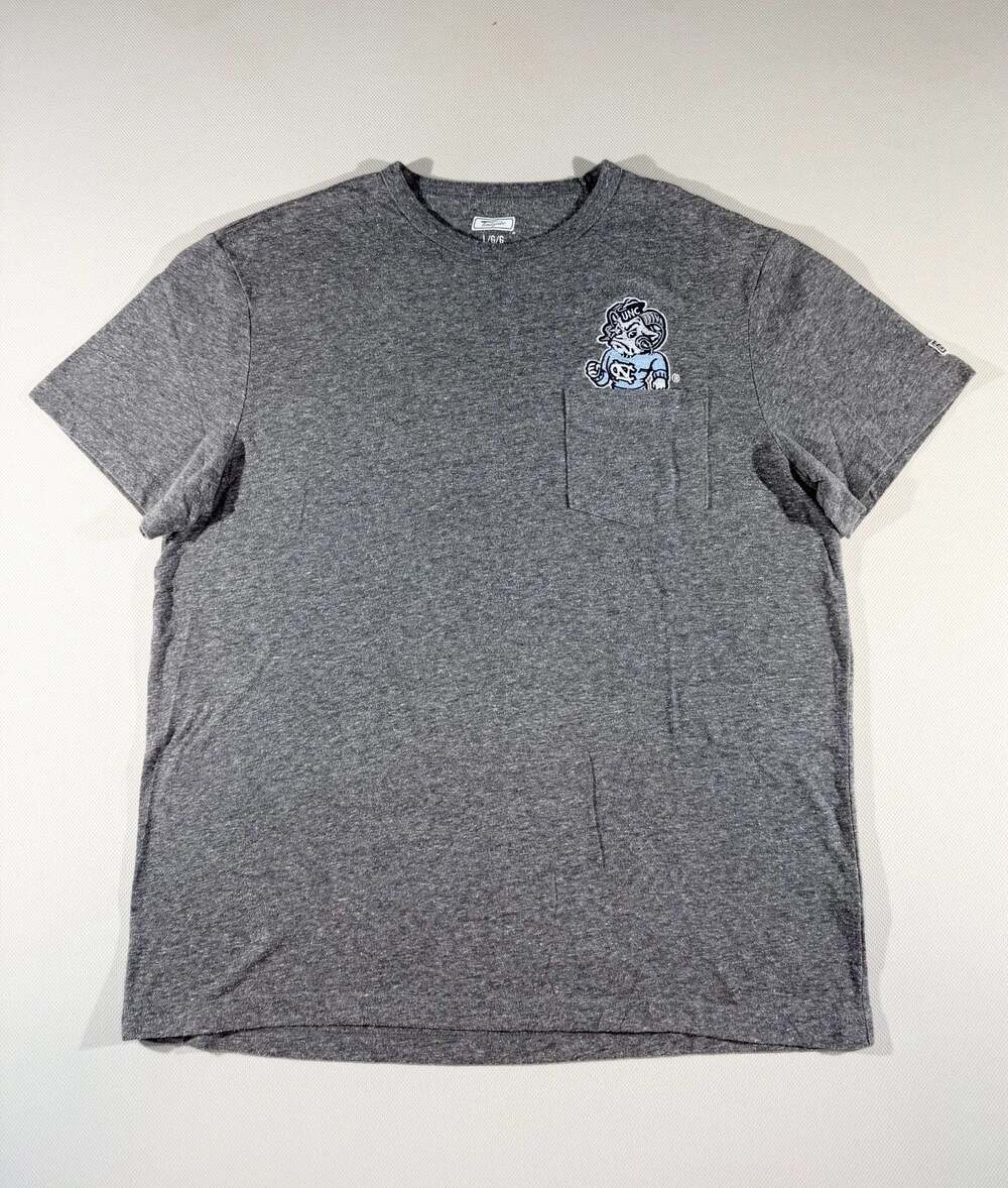 Tailgate University of North Carolina Tar Heels Grey Heather Pocket T-Shirt